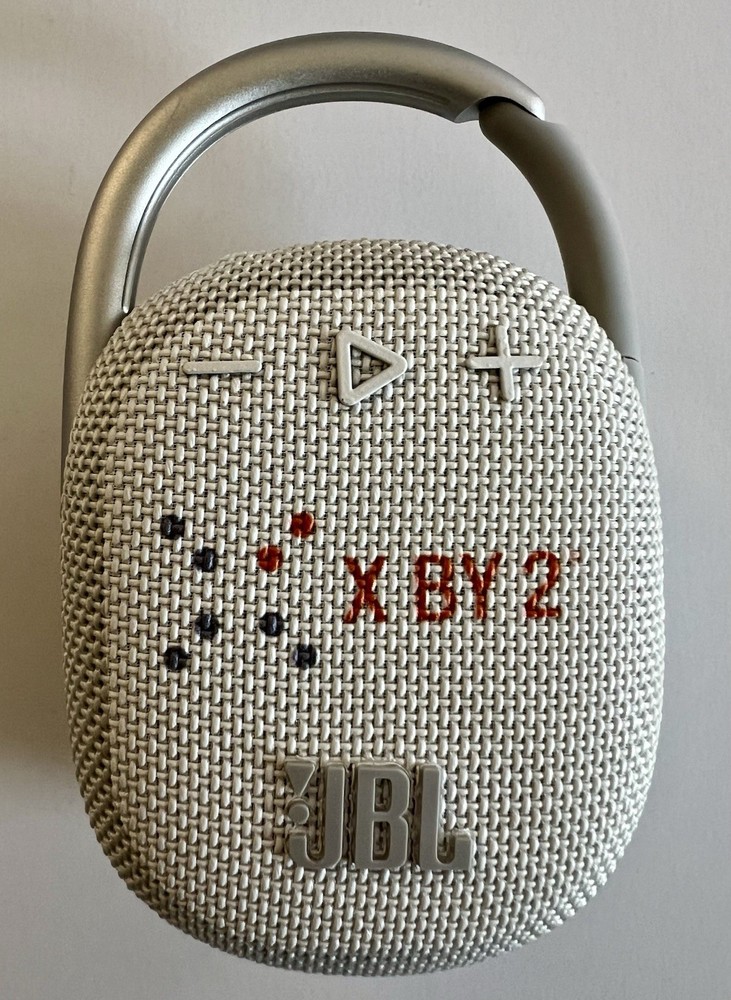 JBL Clip 4 Bluetooth Speaker Gray TESTED Works w/ Cable