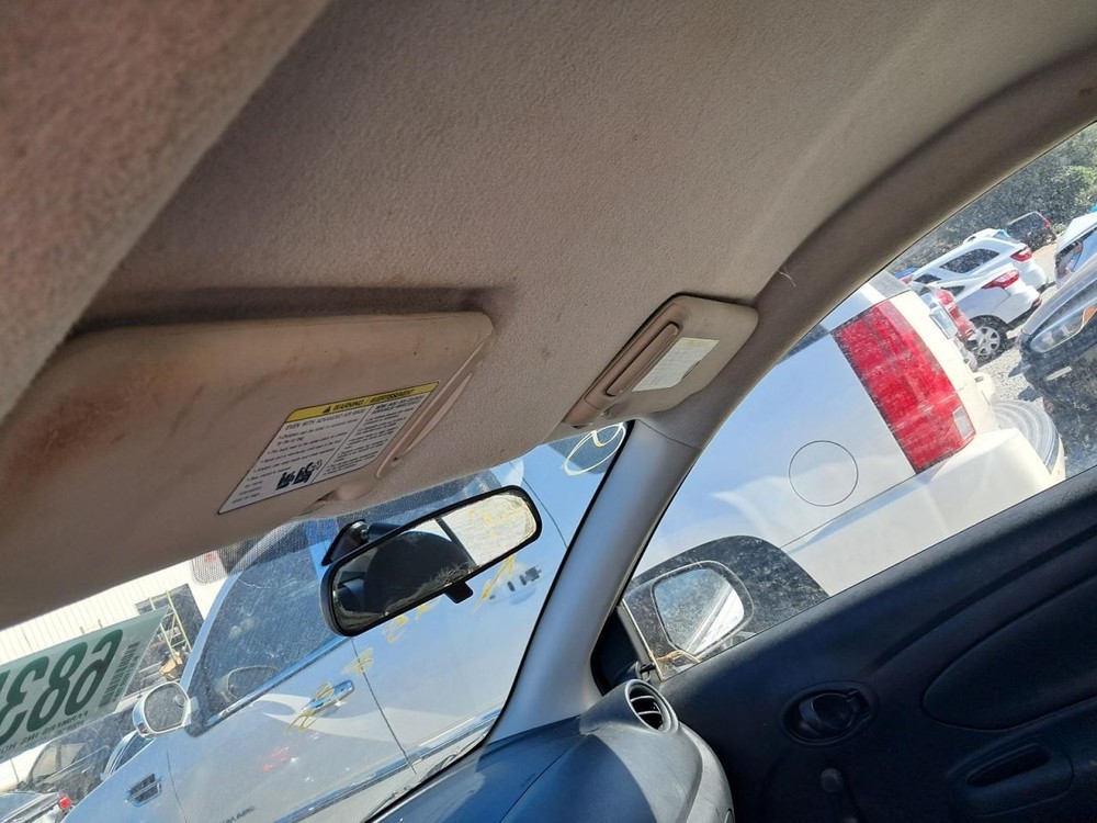 VERSA 2014 Glove Box 4841012