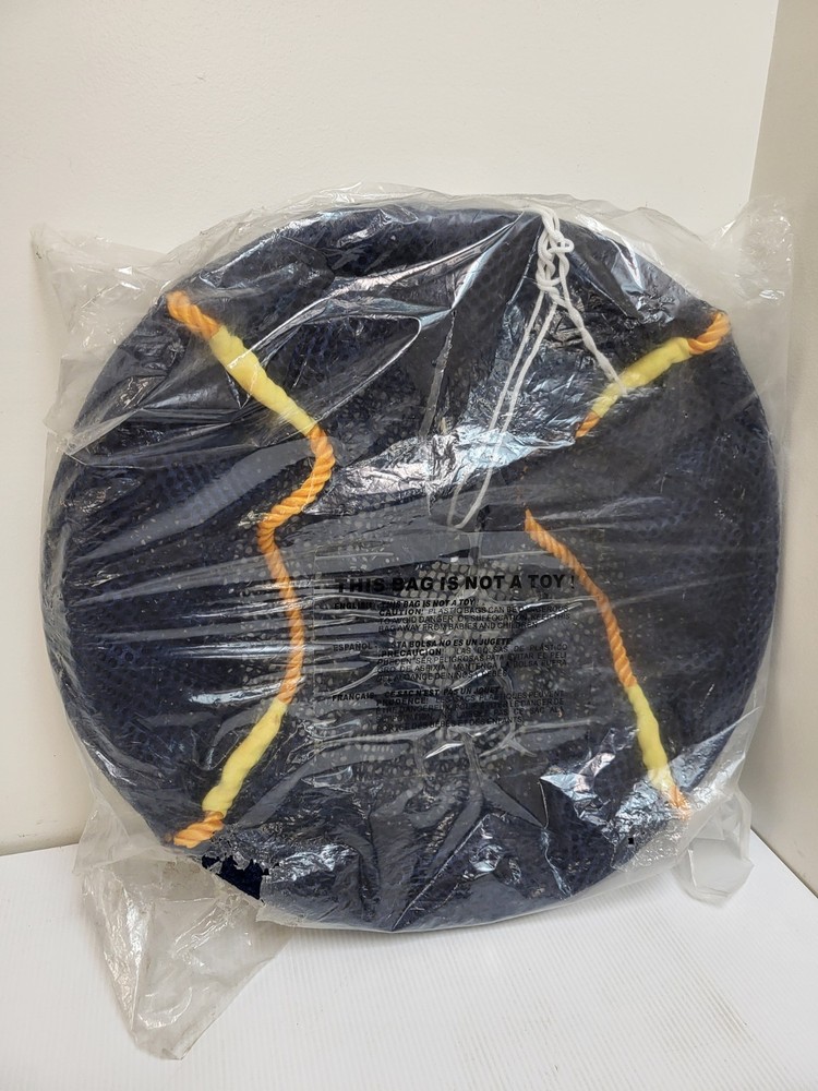 Large 24" Fish Net & Livewell - Black