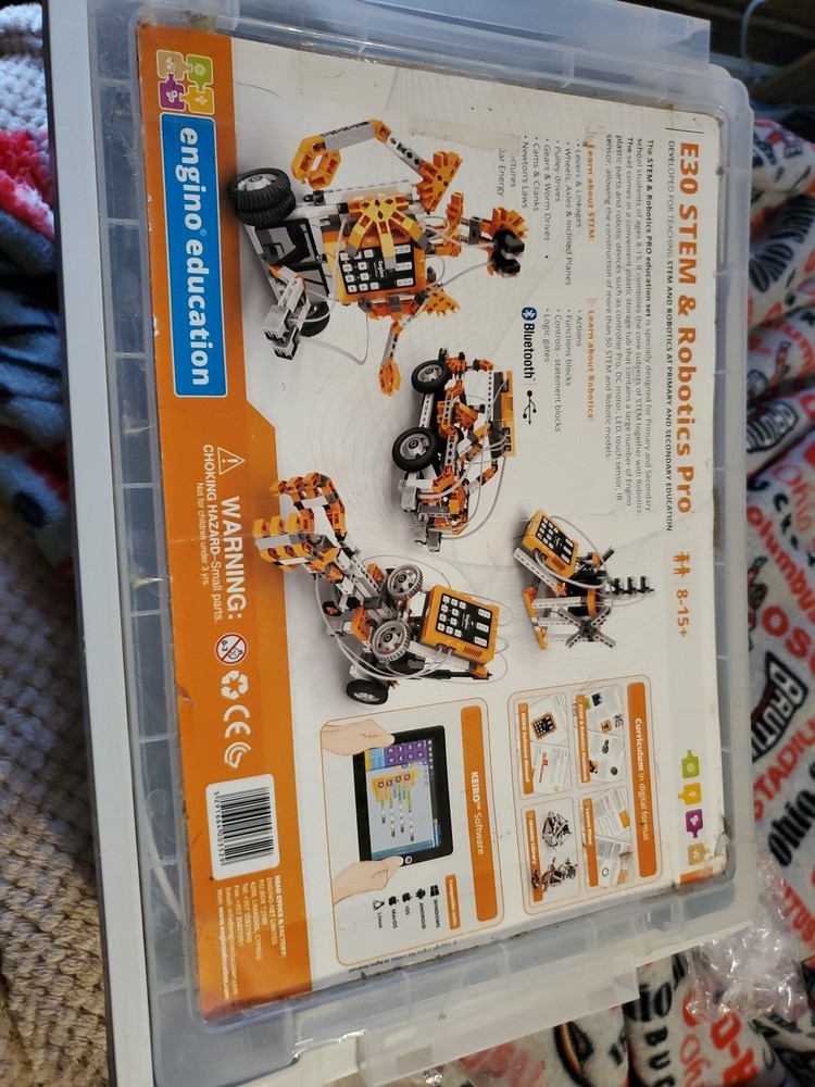 E30 STEM & Robotics Pro Robotics Kit  Open Box Parts Set