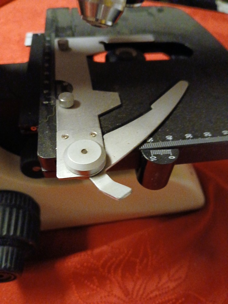 Seiler Microlux IV LED Compound Microscope With 5- Objectives