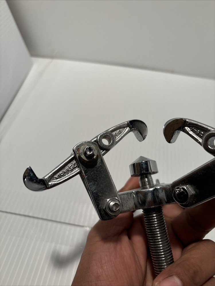 ARM PULLER 75 India Drop Forced V-62 (D)