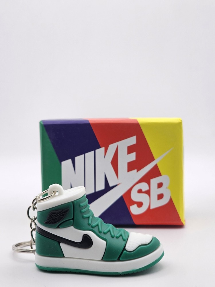 Mini Nike Sneaker keychain with Box