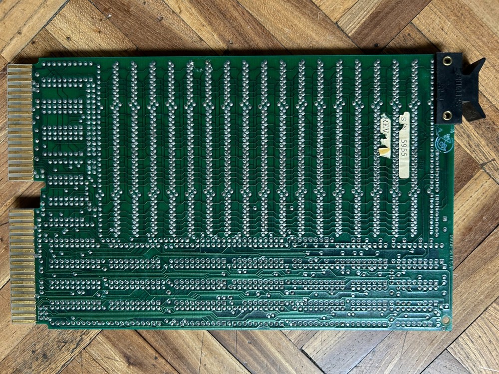 Kevex Card Input Chassis with 7 boards:Digital 5015394-01-D1P2 KDJ11-A Processor