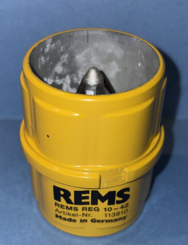 REMS REG 10-42 Outer-Inner Pipe Deburrer