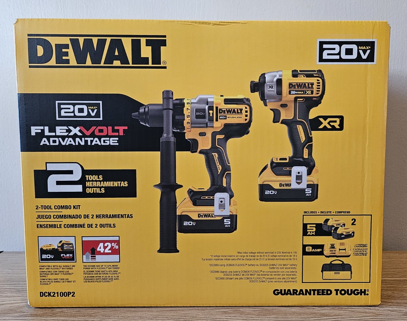 DeWALT 20V Hammer Drill / Impact Driver Combo Kit (5 Ah) Flexvolt DCK2100P2 2025