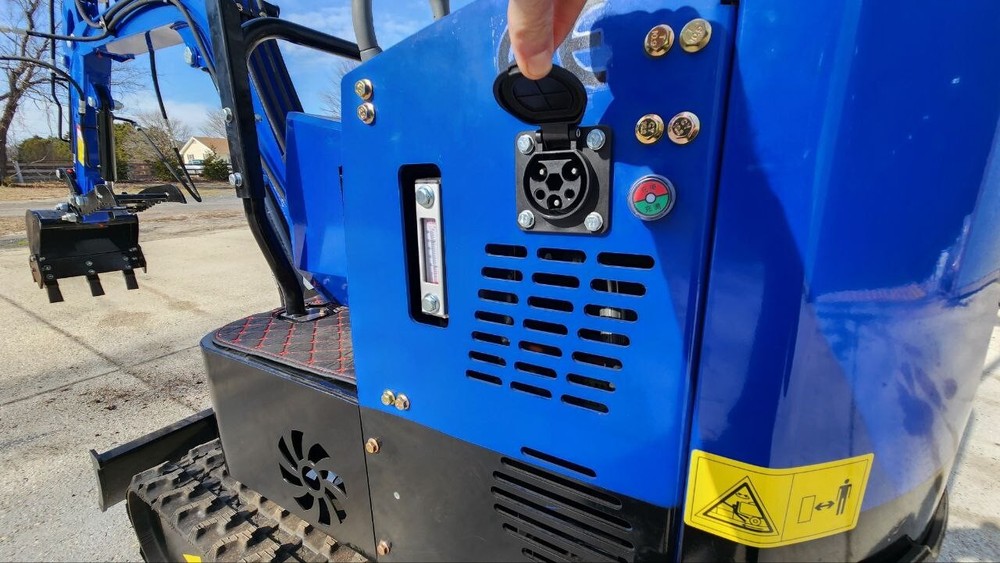 2024 Mini Exavator (Lithium) MK10-Li