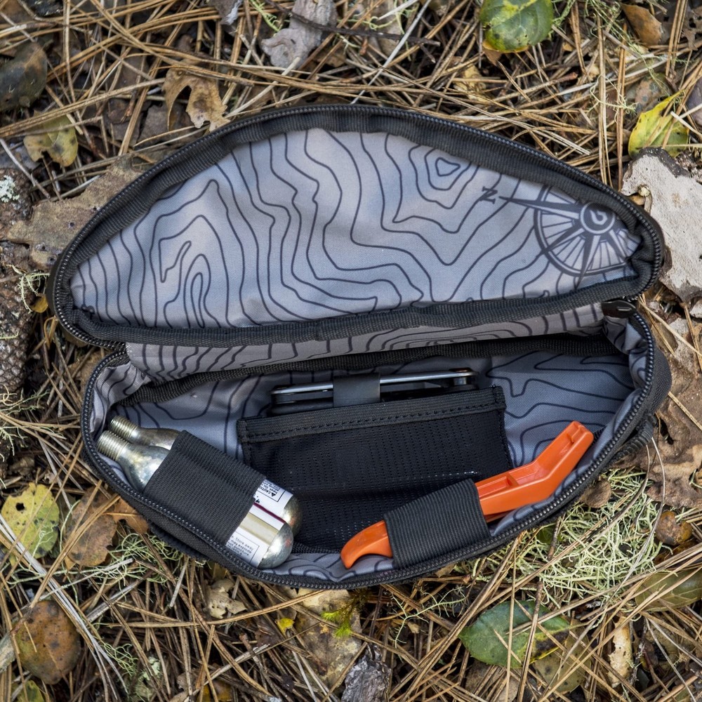 Blackburn Outpost Corner One Size Black