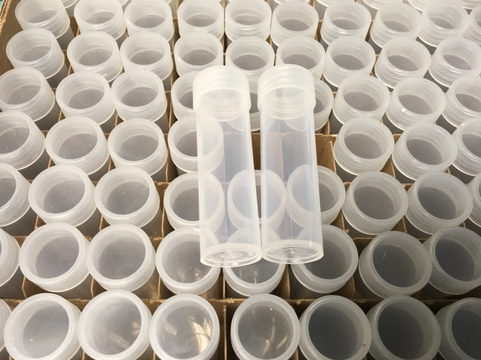 100 New Round Duraclear Coin Tubes for Pennies/Cents in Original Box