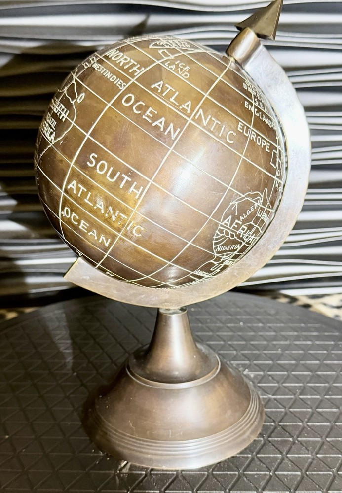 Vtg Brass World Globe. 478