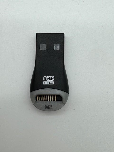 Sandisk microSD Card Reader D33D21