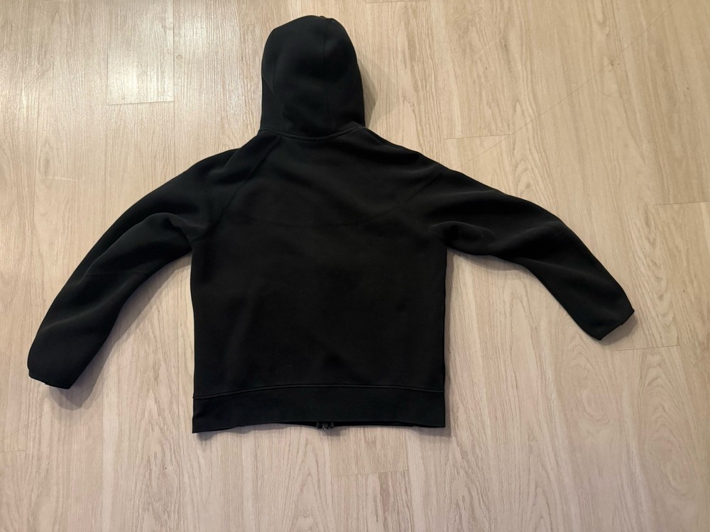 Black Sierra Canyon Nike Tech Size Large