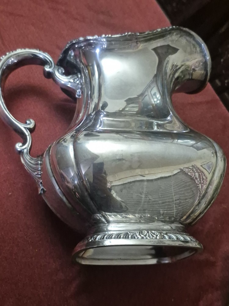 Gorham Superfine Shell And Gadroon Silver Plate Water Pitcher Model Y1124