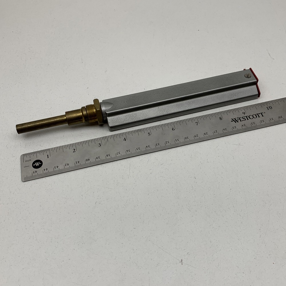 Weiss Variangle Threaded HVAC Thermometer