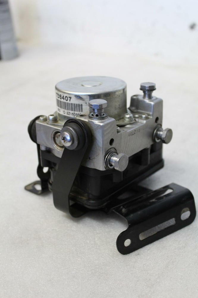 2014 Triumph Tiger Explorer XC ABS OEM ABS PUMP MODULE
