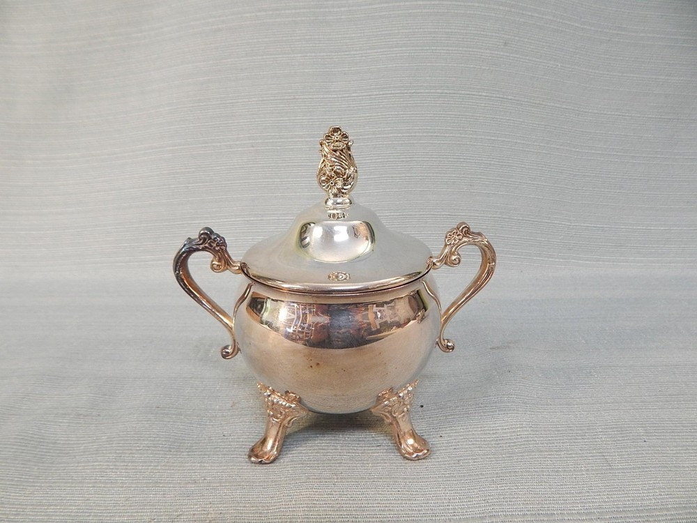 Gorham "Newport" Silver Plate Sugar and Creamer Set, Footed Excellent Condition