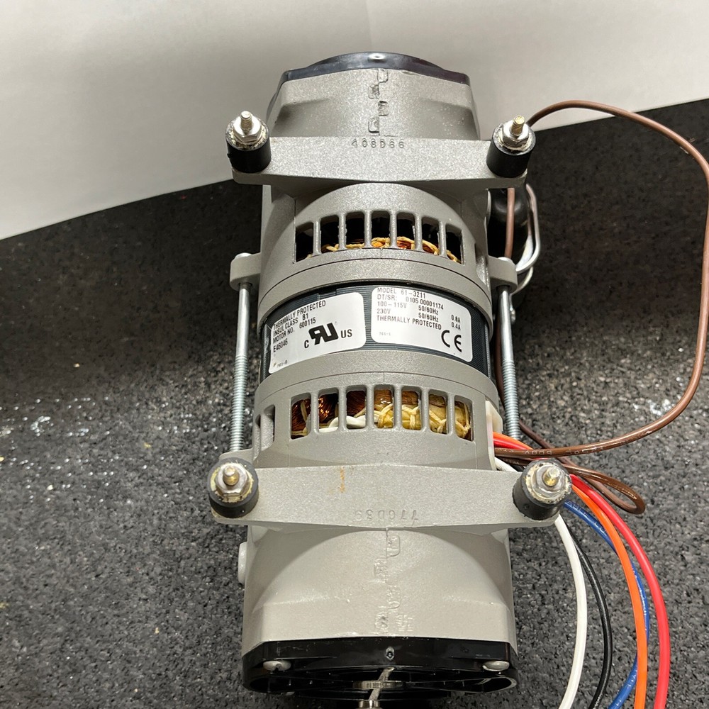 Welch Vacuum Technology Vacuum Pump Model 61-3211