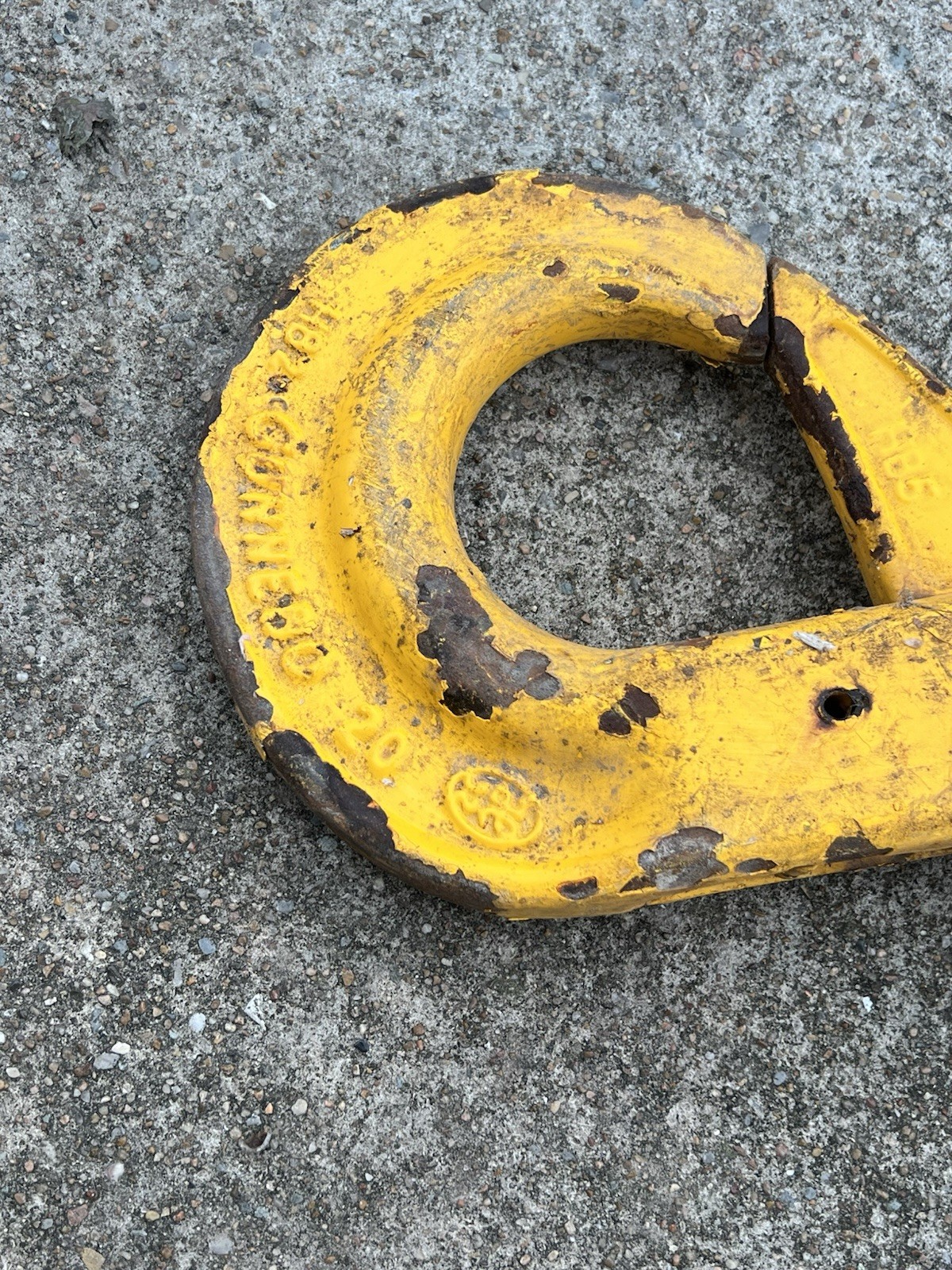 Gunnebo Hook Self Locking Swivel 18 20