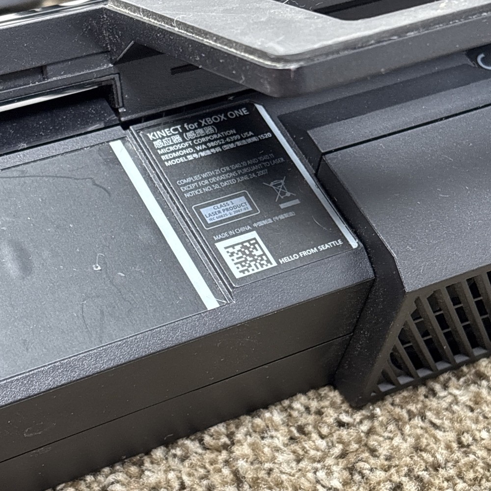 Microsoft Kinect Black 1520 For Xbox One Tested