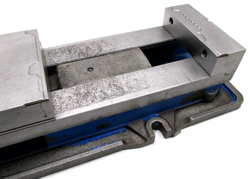 KURT ANGLOCK 6" MILLING MACHINE VISE - #D675