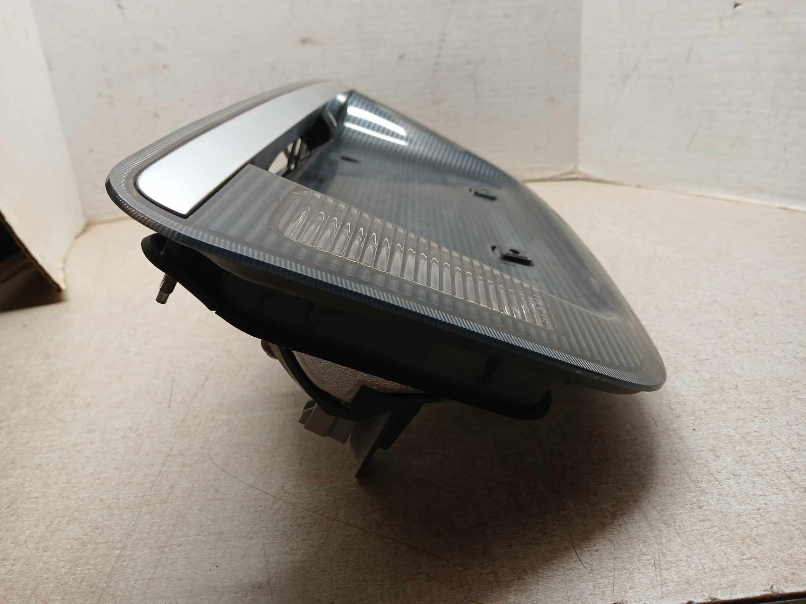 04 05 06 07 08 ACURA TL Rear Trunk License Plate Trim With Camera P6605