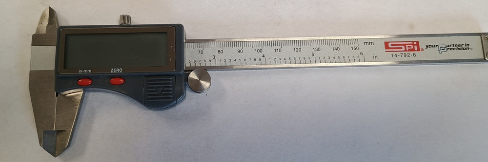 SPI 14-792-6 Electronic Caliper Big Screen 6"