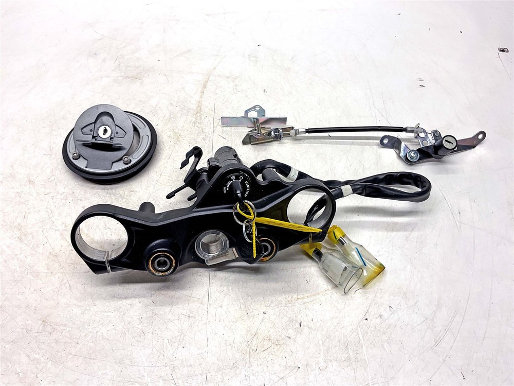 2024 Yamaha MT-03 Lock Set