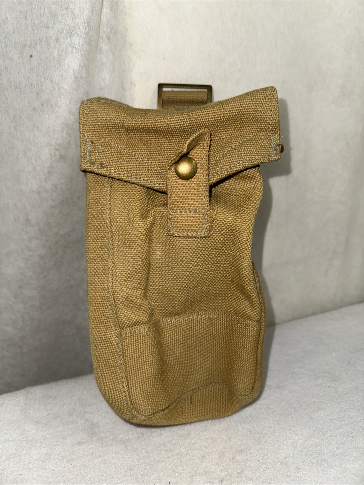 Original WW2 British Army 37 stamps Webbing MT Pouch ORIGINAL DATED 1949