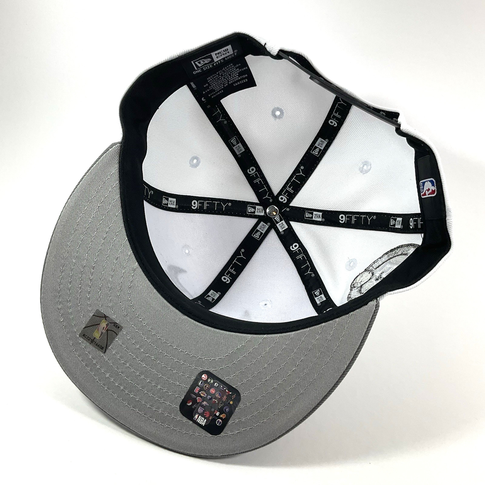 New Era Chicago Bulls Exclusive Grey Gunmetal White 9FIFTY Snapback Hat Cap