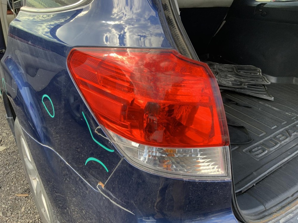 Used A/C Selector Switch fits: 2010 Subaru Legacy automatic temperature control
