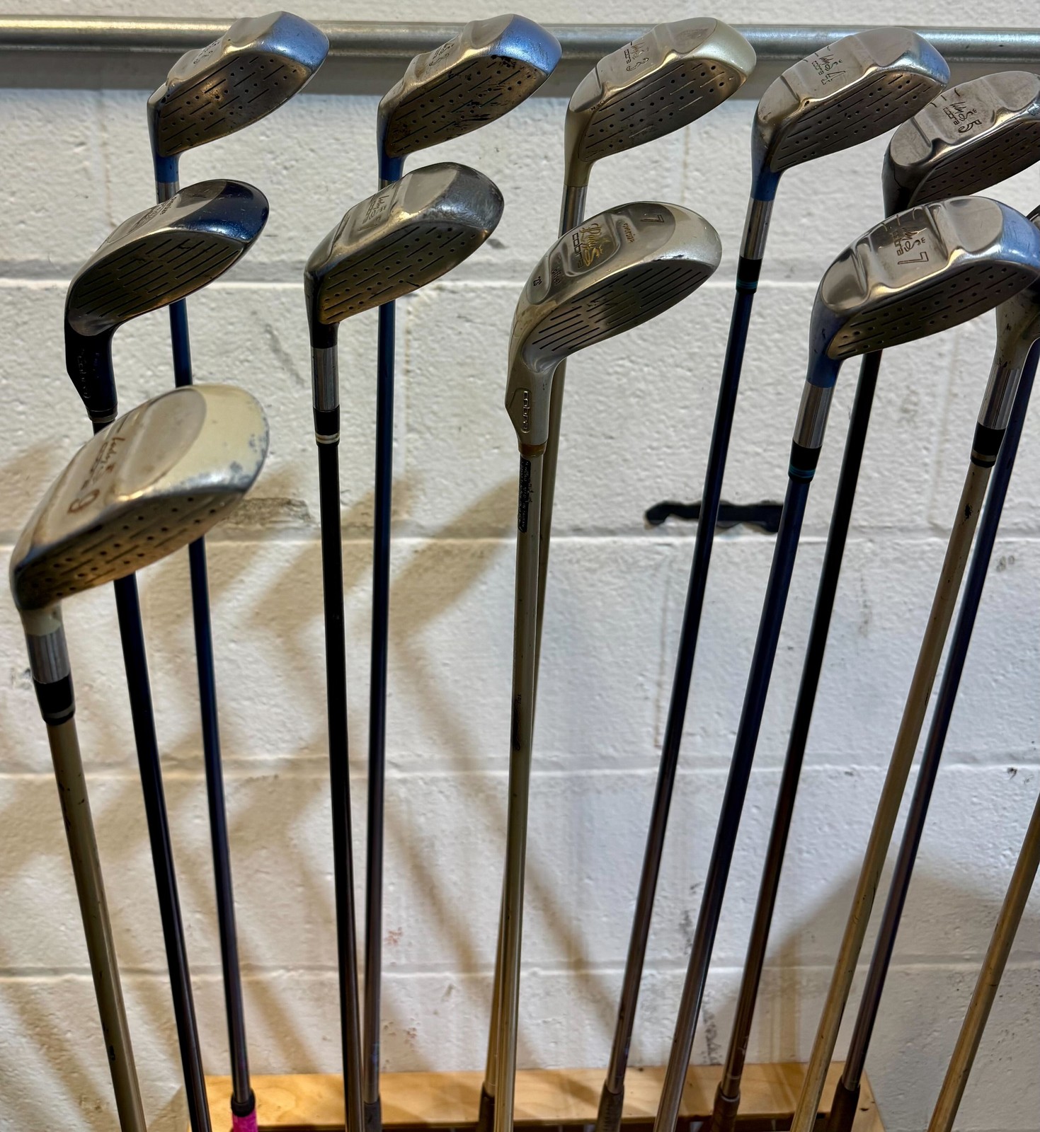 Wholesale Lot of 25 Golf Clubs - Cobra Fairway Woods