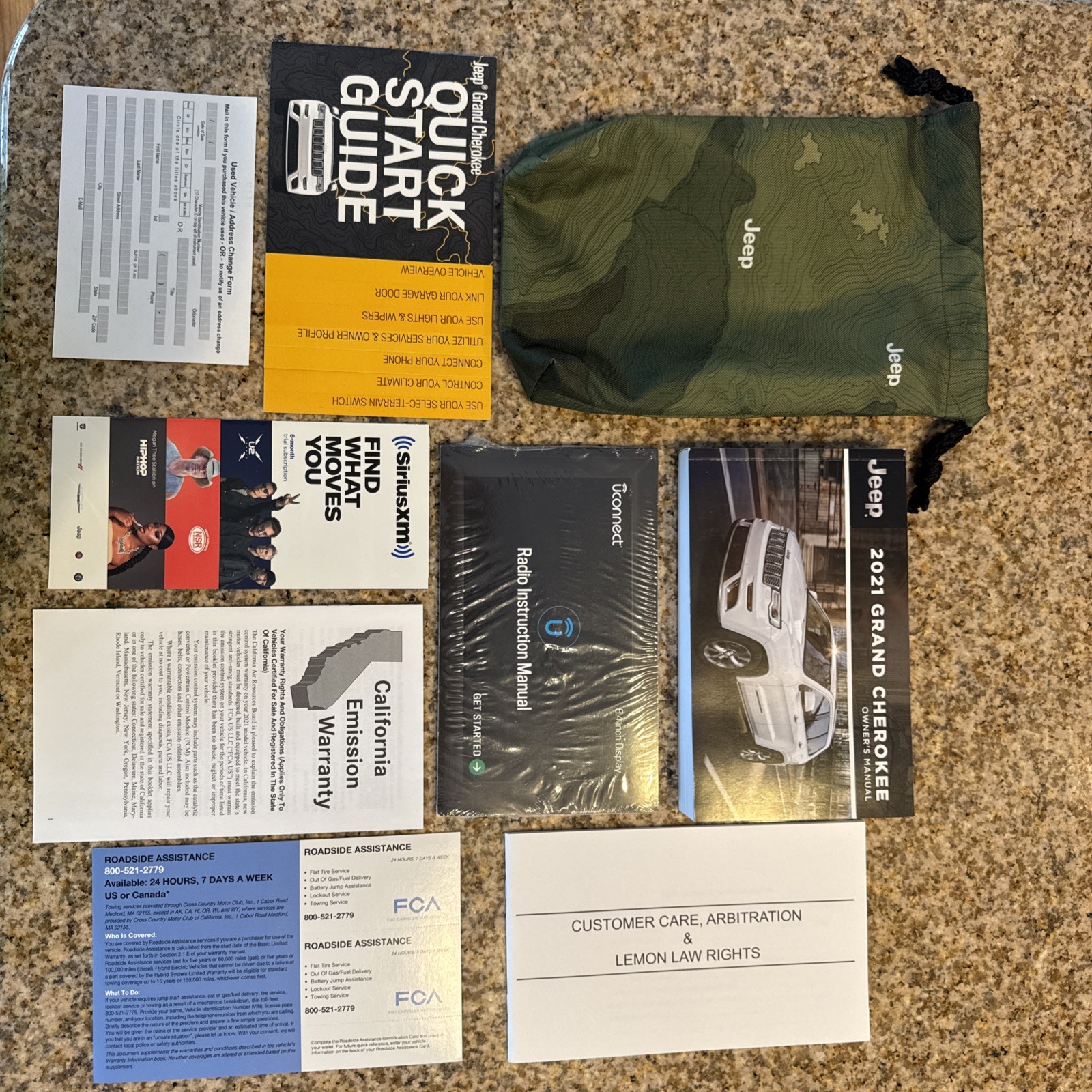 OEM Jeep Grand Cherokee Owners Manual Set & Case Will Work With Other Years