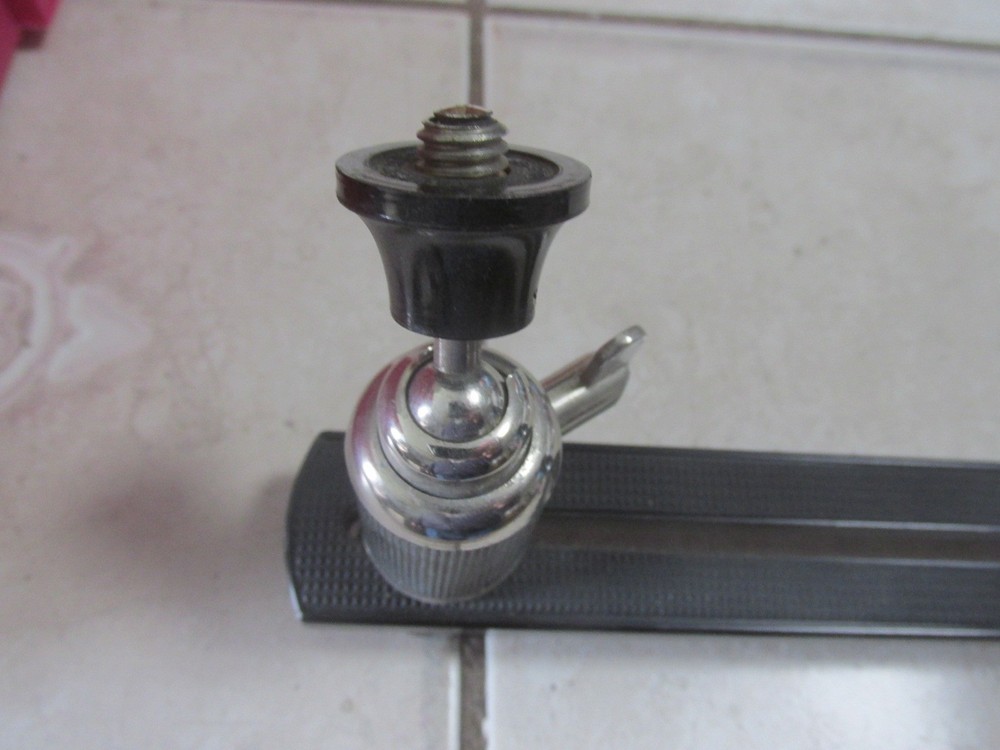 Vivitar PG-1 Left Hand Flash Camera Grip w/ Bracket