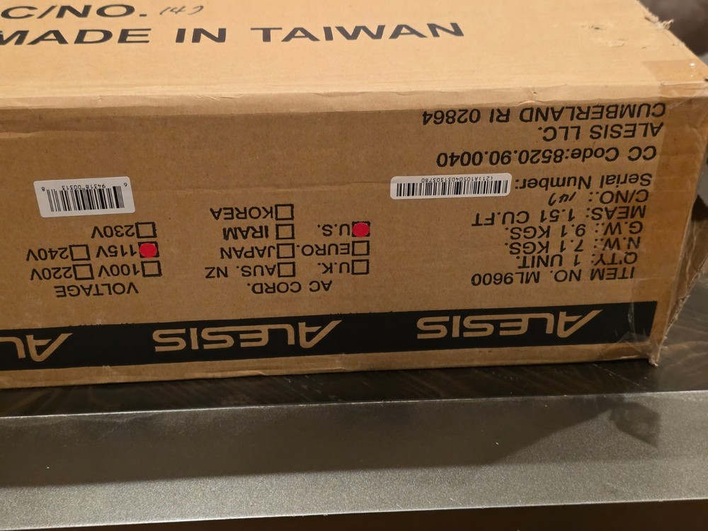 Alesis Masterlink ML-9600 Hard Disk Mastering Recorder with Remote - Open Box