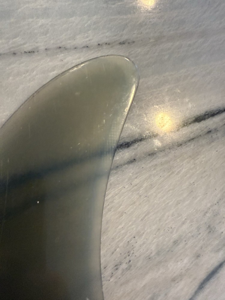 9.0”FCS "Fluid Foils" - Cutaway Fin
