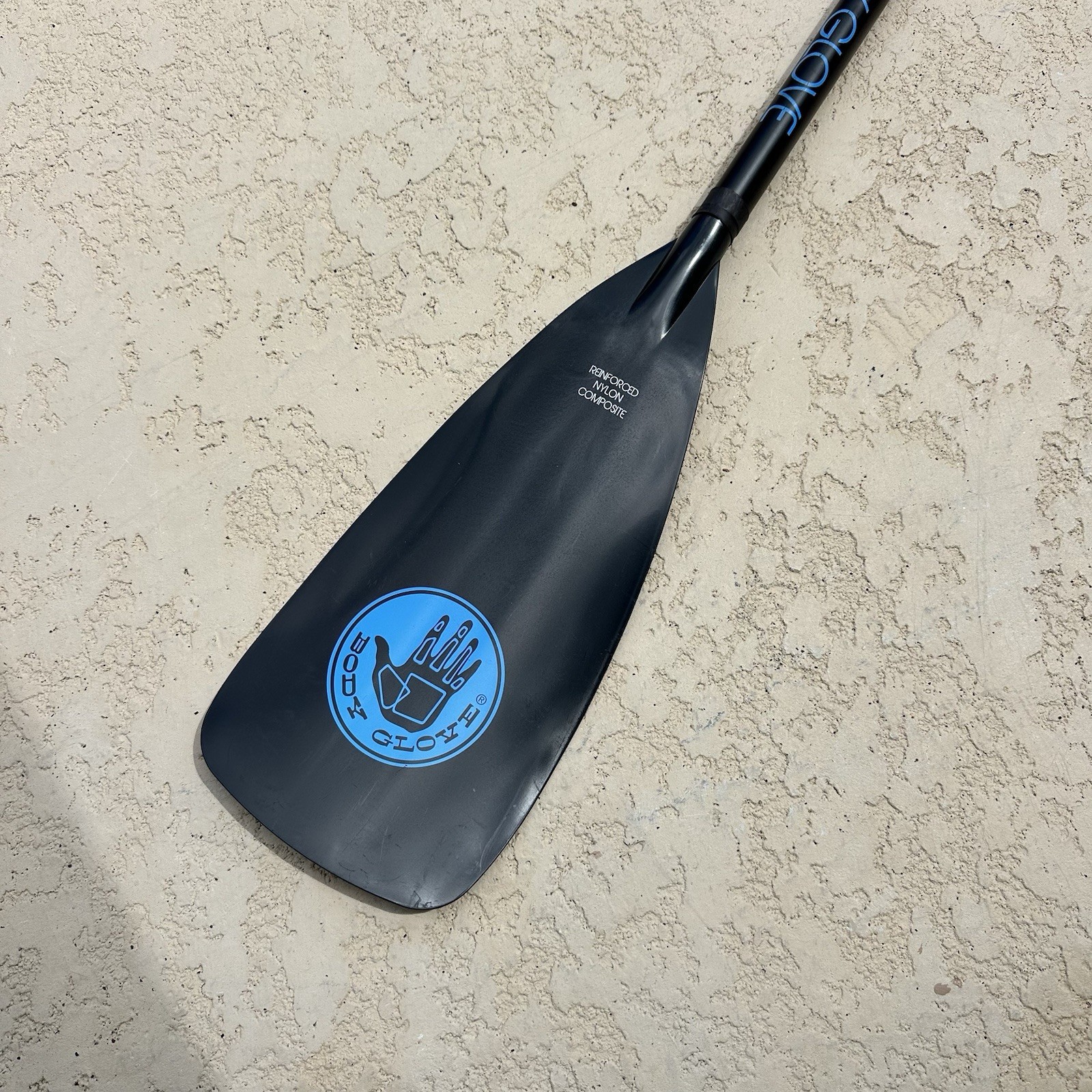 3-Piece Adjustable SUP Paddle –Lightweight, Floating Aluminum Shaft (Body Glove)