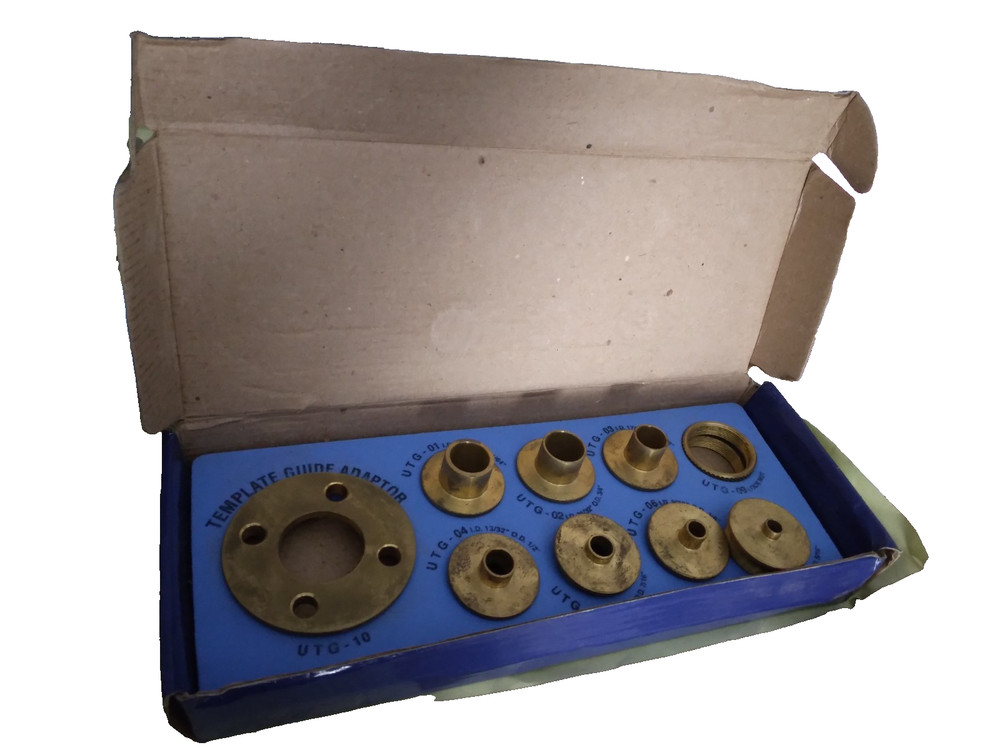 Template Guide Kit Set 1 Adapter, 2 Lock Nuts, 7 Different Template Guides