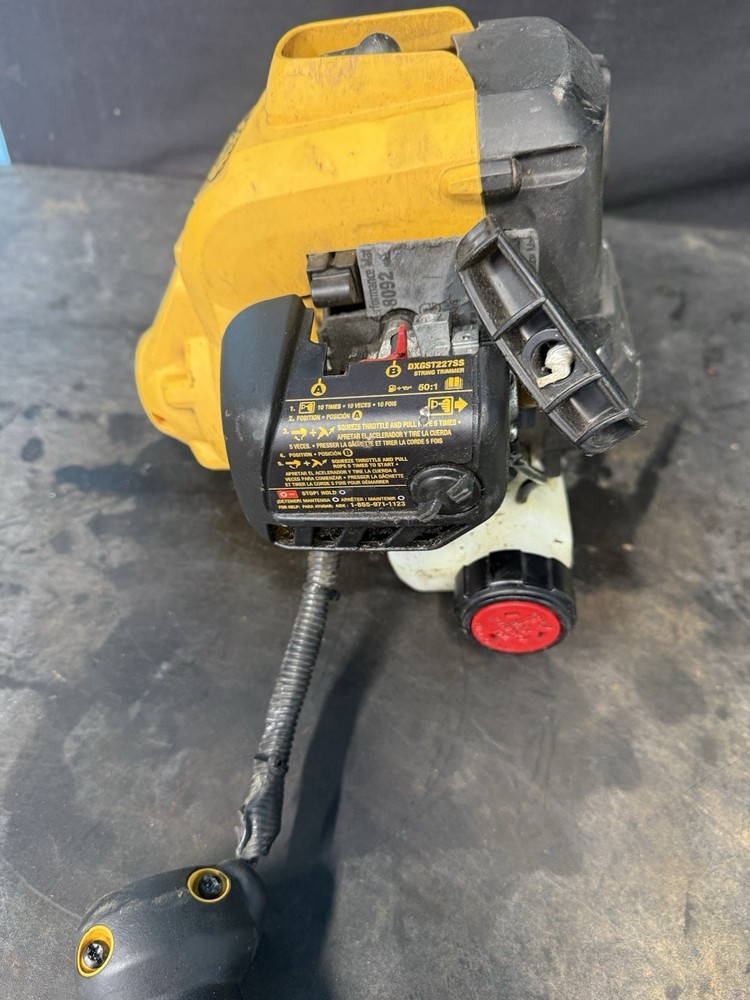 Dewalt 27cc 2 Cycle Gas Engine