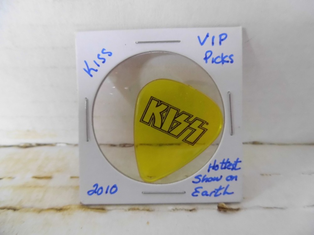 KISS "VIP" 2010 GUITAR PICK~READ DESCRIPTION #14~4