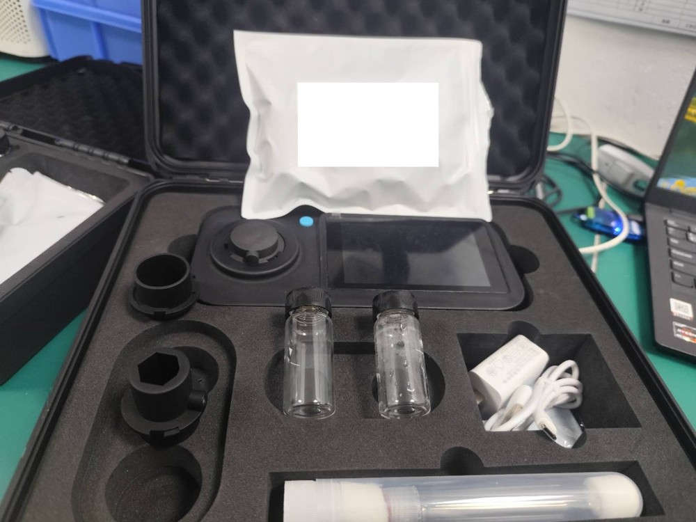 Portable Chlorine & Multi-Parameter Analyzer - Colorimetric DPD - Colorimeter