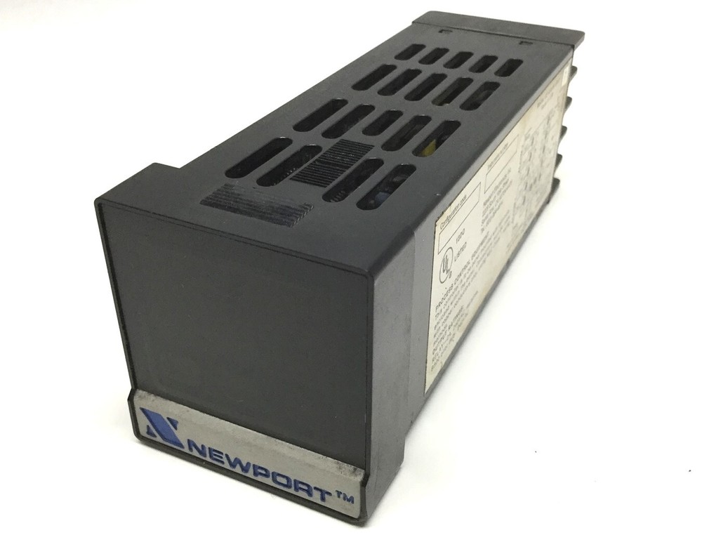 Newport Model 82 Alarm Unit Temperature Controller Process Panel 110/220VAC