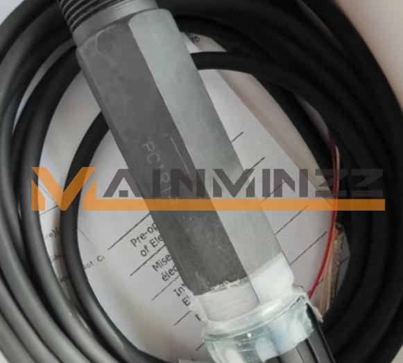 One New HACH PC1R1A PH Electrode