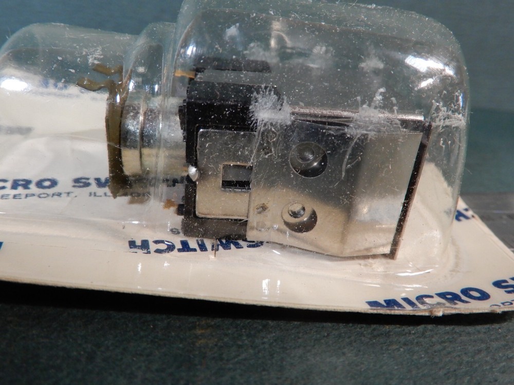 Honeywell Micro Switch 2C21 "Series 2" Operator Indicator Module NOS