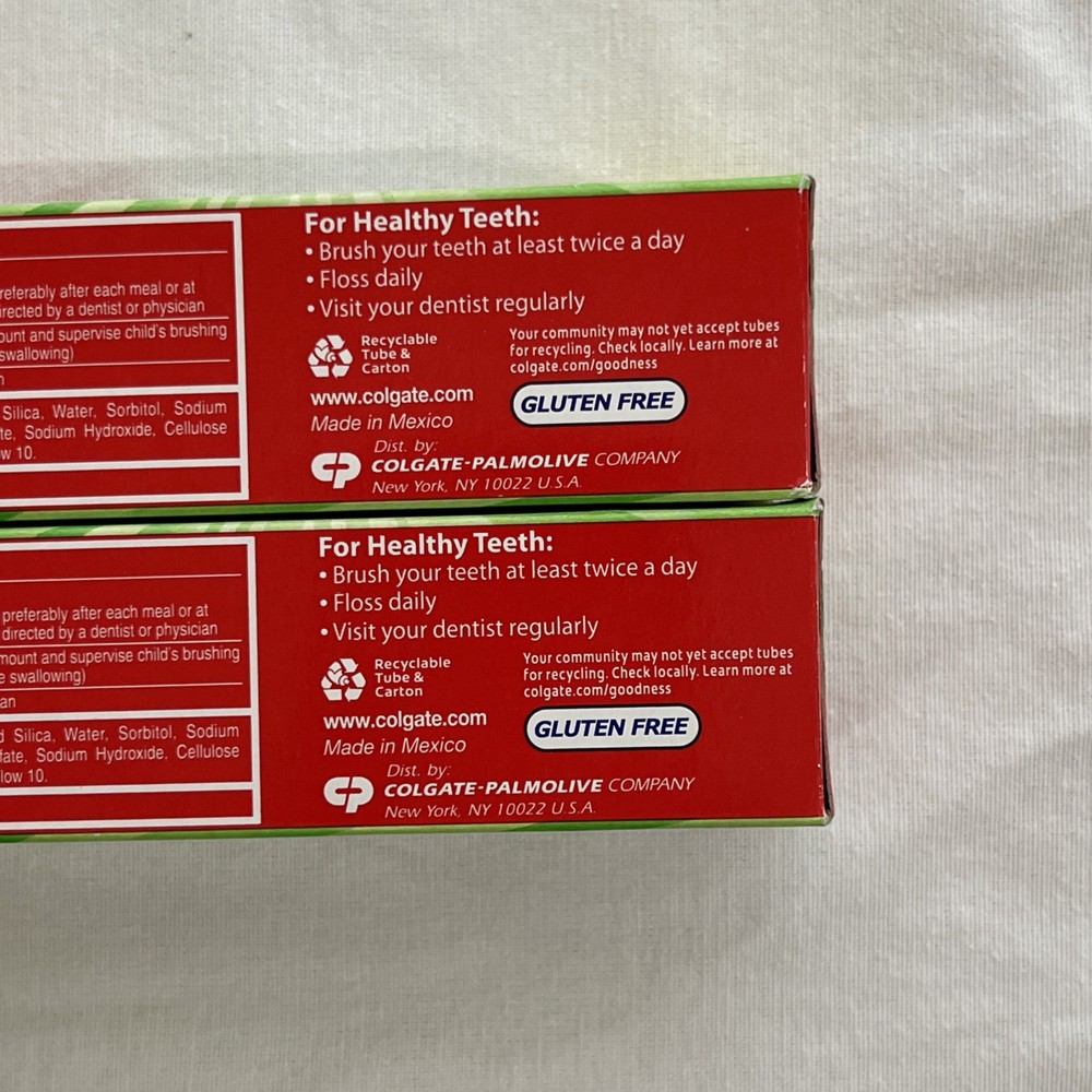 2-Pack Colgate Sparkling White Mint Zing Toothpaste 4oz Whitens & Protects