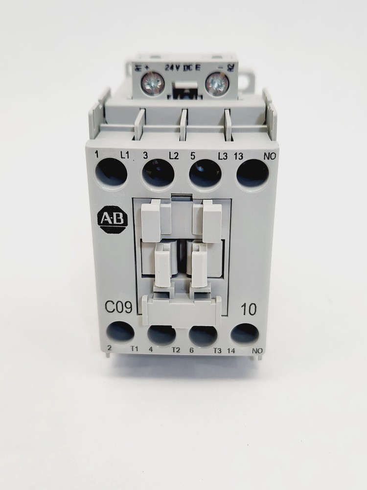 ALLEN BRADLEY. CONTACTOR 100-C09EJ10 24VDC