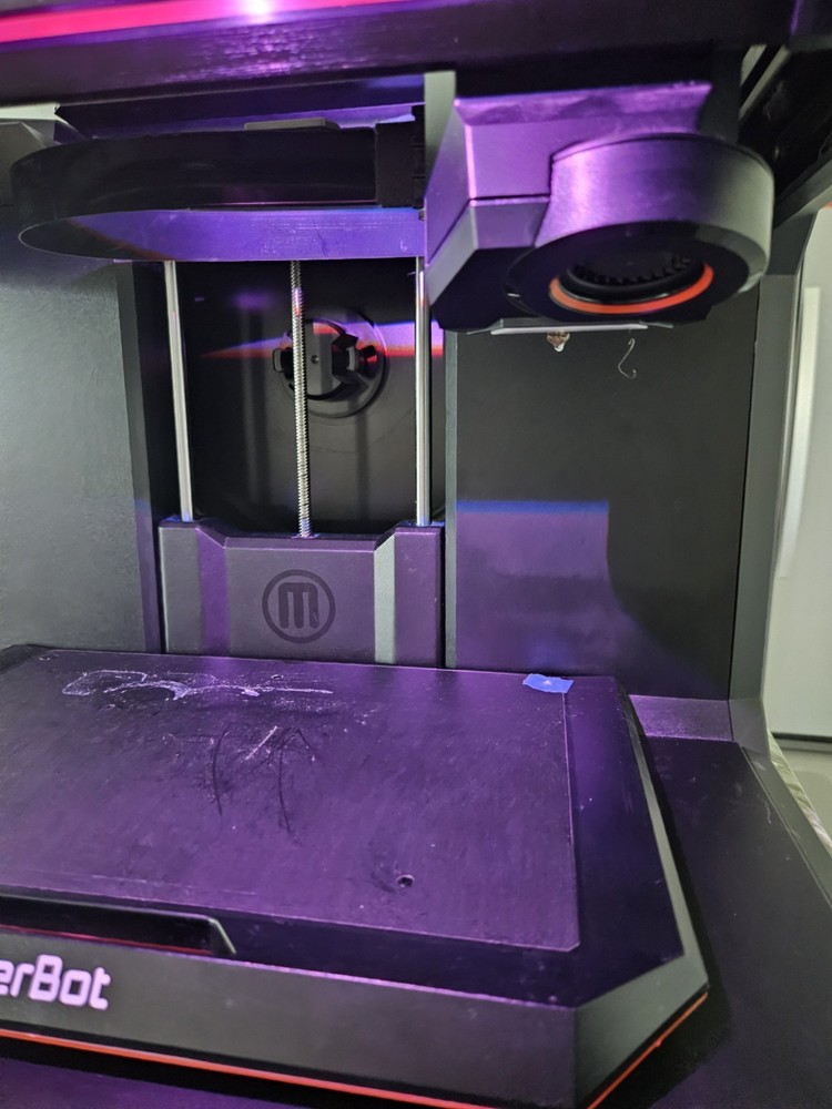 MakerBot Replicator+ 3D Printer PABH65 Good Condition With Working Extruder