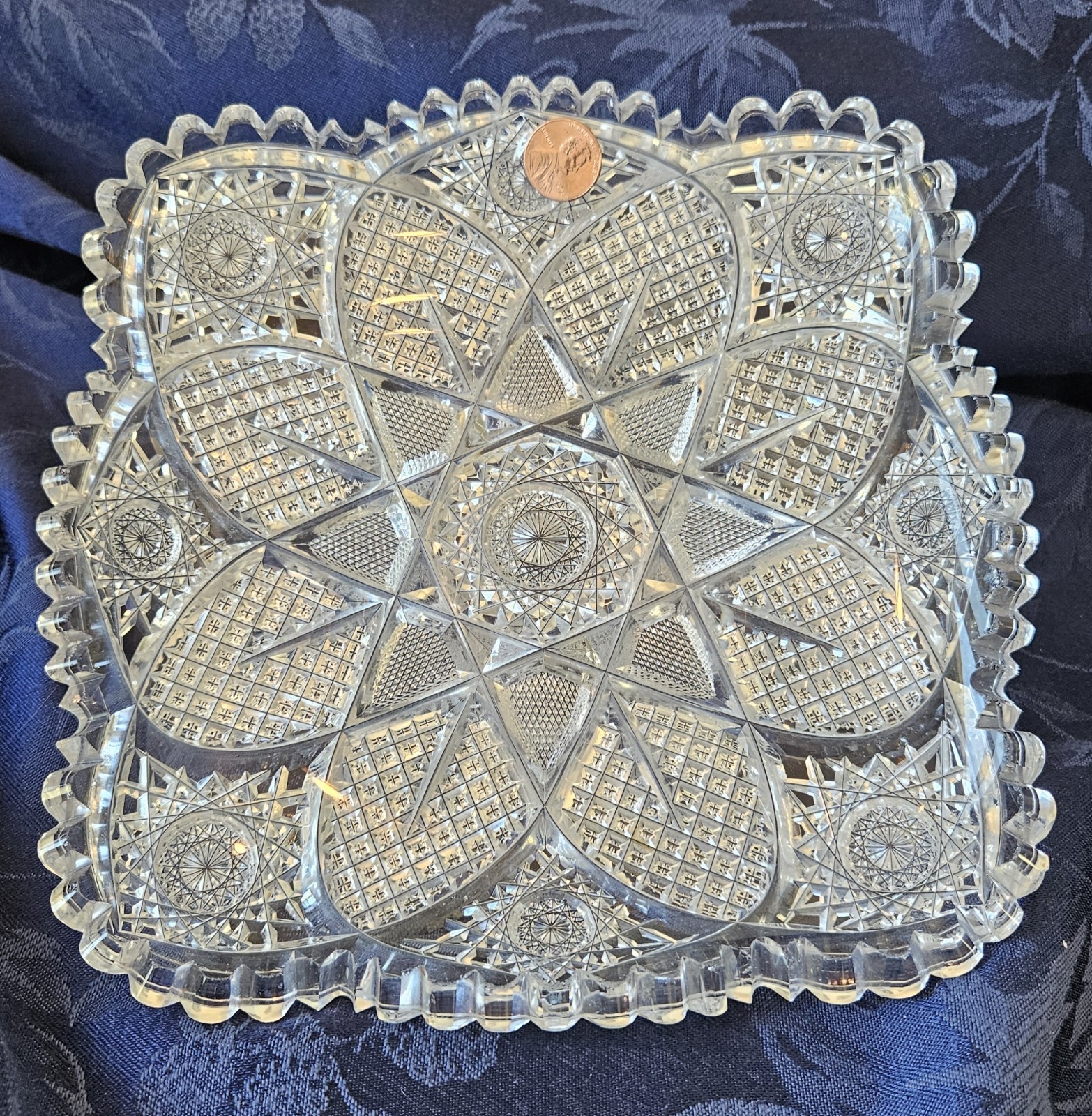 Hawkes "Aberdeen" pattern American Brilliant Cut Glass low dish w sawtooth Rim