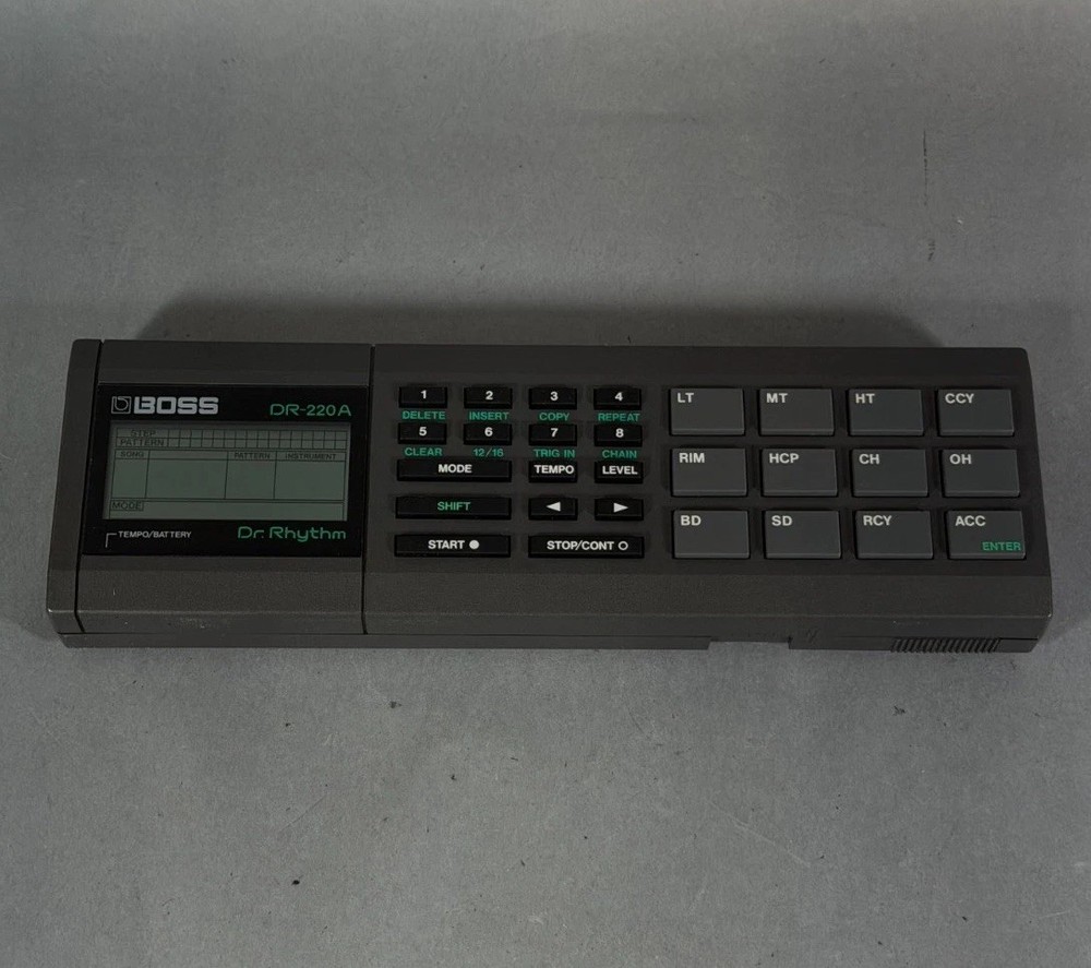 Boss DR-220A Dr. Rhythm - Vintage Digital Drum Machine