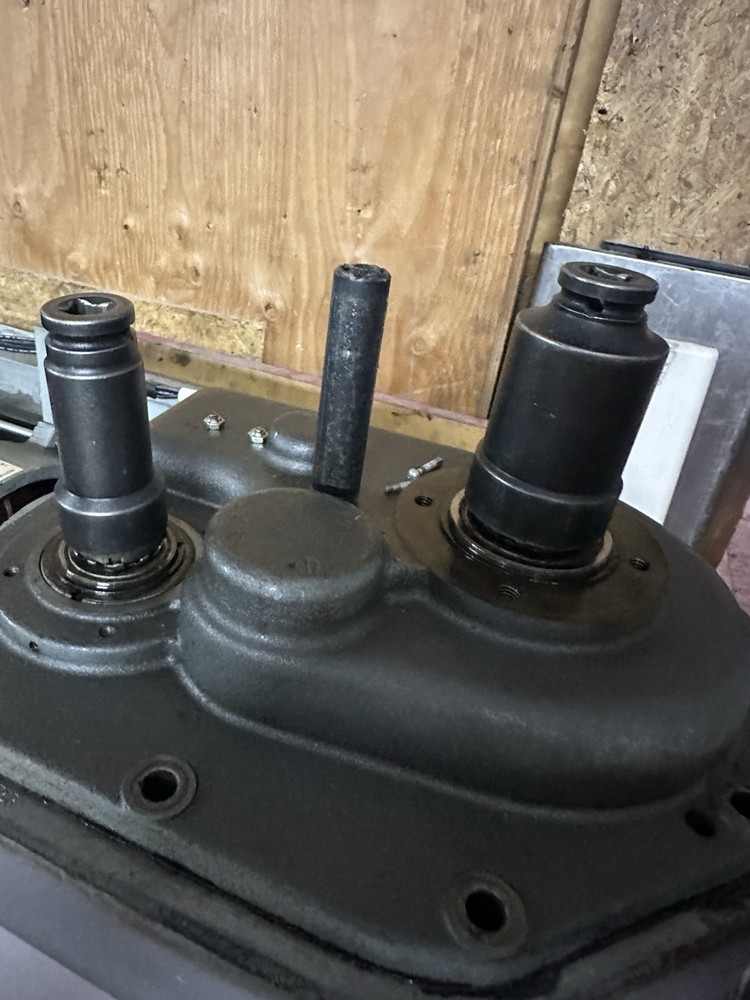 Hobart H600 Lock Nut Sockets 1/2