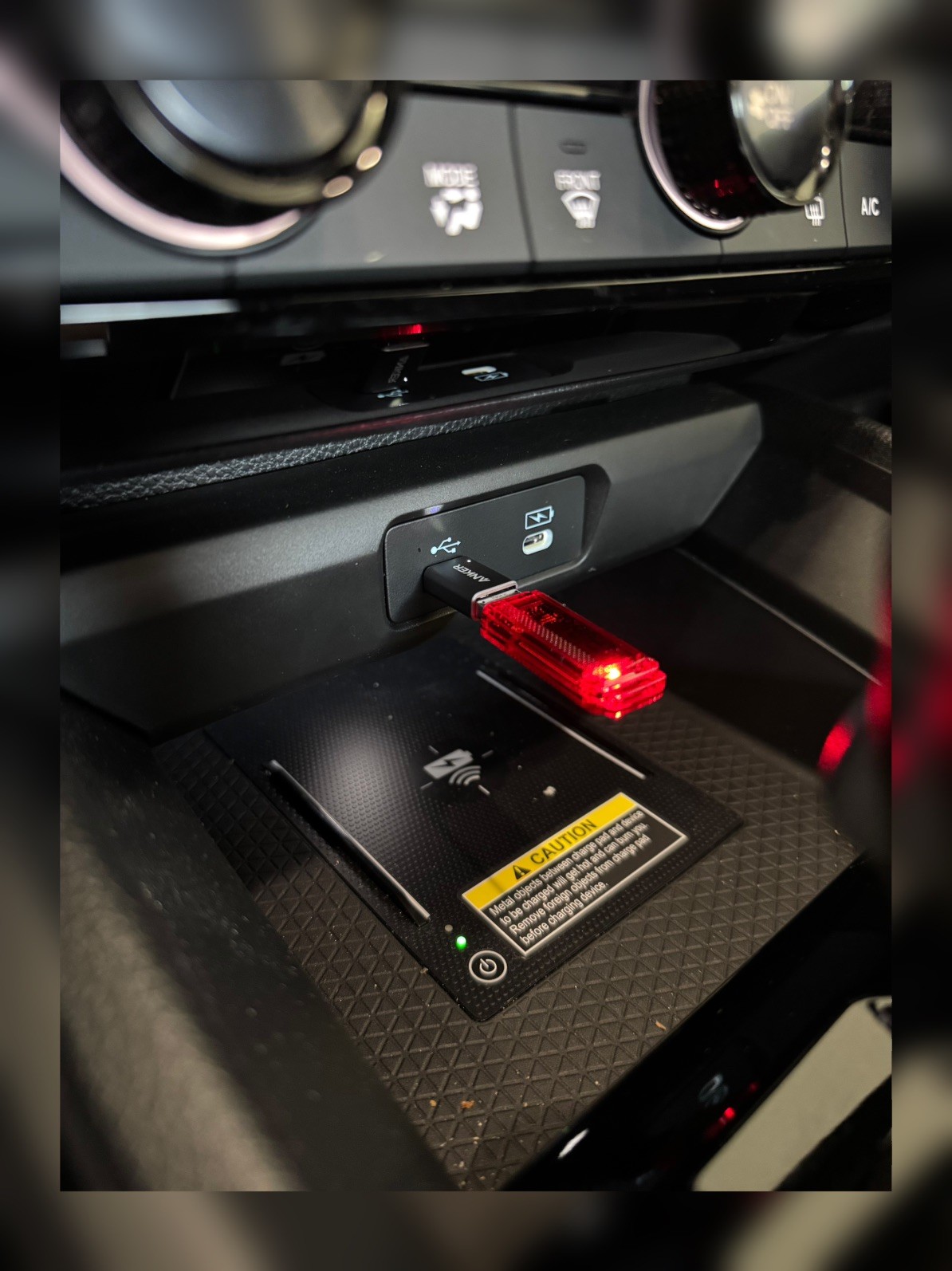 1000 80s  and 1000 classic rock USBs